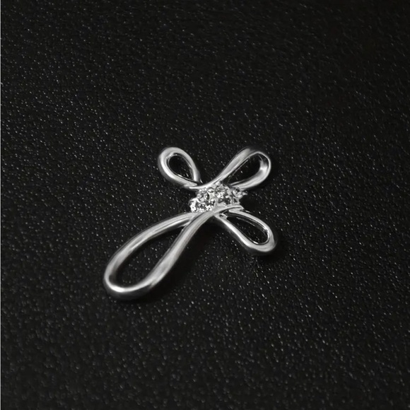 Cross Pendant Necklace Rhinestone Center - Picture 5 of 10